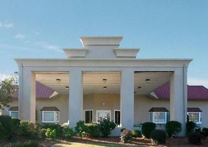 Clarion Suites Αγκούστα Εξωτερικό φωτογραφία